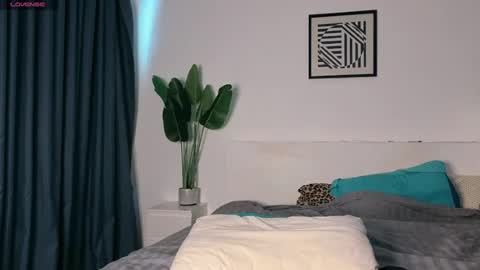 lucasexclusive online show from July 27, 2026, 5:25 am