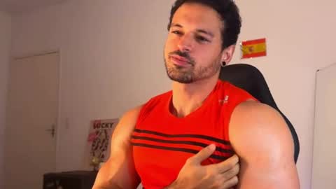 lucasfit24 online show from July 15, 2026, 3:17 pm