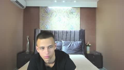 lucaskaur online show from July 13, 2026, 12:08 pm