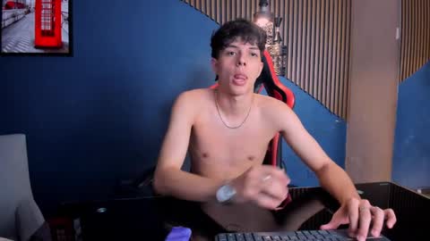 Lucasopry online show from April 9, 2026, 1:27 pm