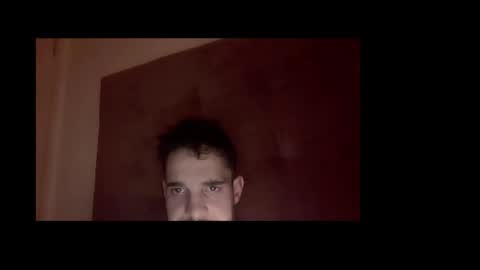 Snapshot of lucasray20 chatting on February 6, 2026, 9:34 am lucasray online show from February 6, 2026, 9:34 am