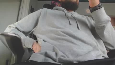 Snapshot of luchilove69 chatting on December 29, 2024, 10:03 pm Luchi Luchano online show from December 29, 2024, 10:03 pm