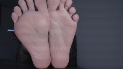 Snapshot of luci_fer_devil_1 chatting on December 24, 2024, 3:16 am Veronica Rati online show from December 24, 2024, 3:16 am