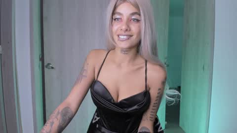 Snapshot of luci_fer_devil_1 chatting on January 1, 2025, 6:47 am Veronica Rati online show from January 1, 2025, 6:47 am