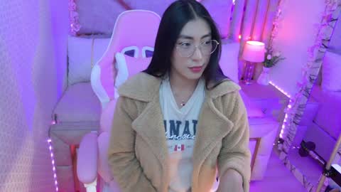 Snapshot of luci_tender chatting on January 21, 2025, 2:00 am hanna online show from January 21, 2025, 2:00 am