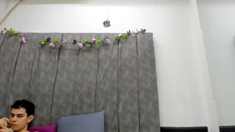 Snapshot of lucia78shy chatting on September 19, 2025, 11:49 pm lucia78shy online show from September 19, 2025, 11:49 pm