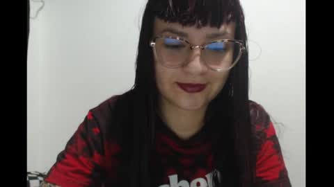 Lulu DCarton online show from May 3, 2026, 4:29 am