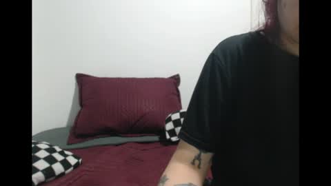 Lulu DCarton online show from May 4, 2026, 3:13 am