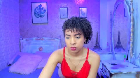 Lucla online show from October 27, 2025, 7:29 pm