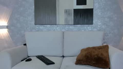 Snapshot of lucia_janne chatting on July 7, 2026, 8:13 pm Lucla online show from July 7, 2026, 8:13 pm