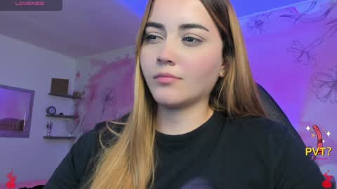 Snapshot of lucia_star_ chatting on February 8, 2025, 6:01 am lucia star online show from February 8, 2025, 6:01 am