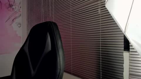 Snapshot of lucia_star_ chatting on February 21, 2025, 2:28 am lucia star online show from February 21, 2025, 2:28 am