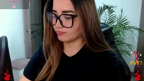 Snapshot of lucia_star_ chatting on May 23, 2026, 3:01 am lucia star online show from May 23, 2026, 3:01 am