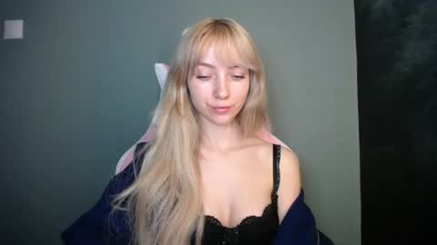 Lucy online show from April 15, 2026, 7:58 pm