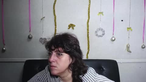 LuciaMi online show from January 12, 2025, 5:54 pm