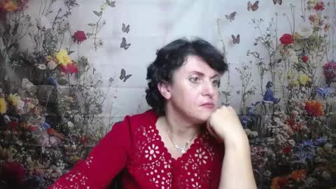 LuciaMi online show from September 25, 2025, 6:55 pm