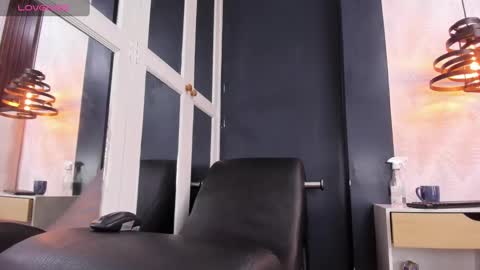 Snapshot of lucian_davi chatting on February 11, 2025, 3:08 pm Pirulo online show from February 11, 2025, 3:08 pm