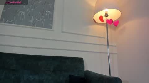 Snapshot of lucian_davi chatting on February 20, 2025, 3:19 pm Pirulo online show from February 20, 2025, 3:19 pm