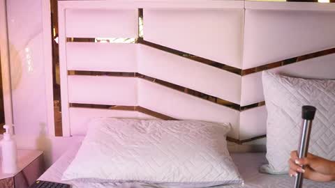 luciana_agudelo online show from April 16, 2026, 7:25 pm