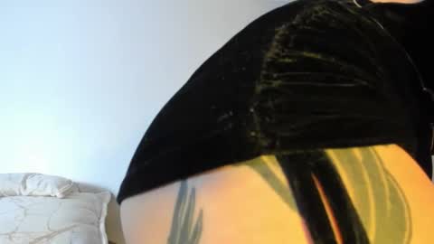 Snapshot of luciana_evaans chatting on February 24, 2026, 2:48 pm Luciana Evans online show from February 24, 2026, 2:48 pm