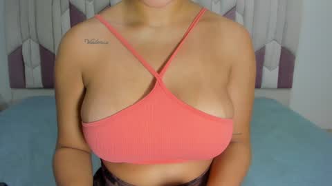 instagram luciana417  online show from February 7, 2025, 4:16 am