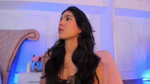 Luciana online show from April 11, 2026, 8:35 pm