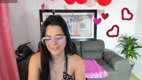 Luciana M online show from February 17, 2026, 11:55 pm