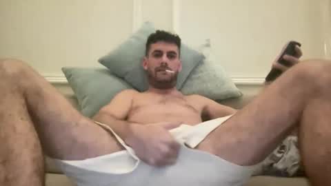 Snapshot of lucianopc chatting on February 4, 2026, 2:17 am lucianopc online show from February 4, 2026, 2:17 am