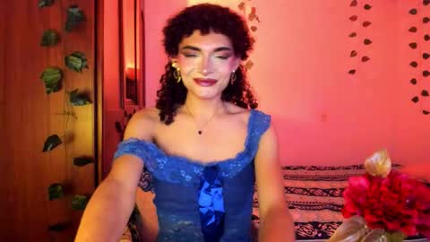 Snapshot of lucianromeo17 chatting on December 19, 2025, 4:52 am Lucy or Lucian 3 Come to my social Links3 online show from December 19, 2025, 4:52 am