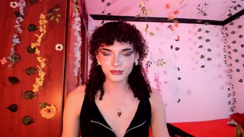 Snapshot of lucianromeo17 chatting on February 17, 2026, 4:20 am Lucy or Lucian 3 Come to my social Links3 online show from February 17, 2026, 4:20 am