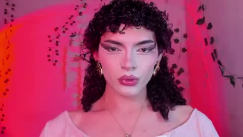 Snapshot of lucianromeo17 chatting on July 1, 2026, 11:45 am Lucy or Lucian 3 Come to my social Links3 online show from July 1, 2026, 11:45 am
