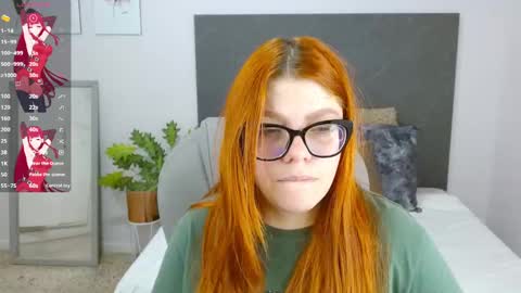 Lucie   online show from January 30, 2025, 7:48 pm