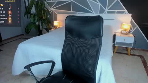 Snapshot of lucifer_dauhgter chatting on December 10, 2024, 11:54 am Lucy online show from December 10, 2024, 11:54 am