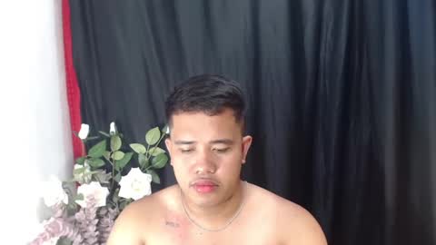 Luciferhotcum online show from March 5, 2025, 6:56 pm