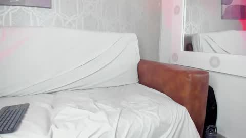 Leo online show from February 23, 2025, 2:46 pm