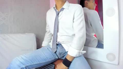 Leo online show from March 3, 2025, 2:15 pm