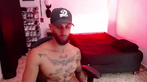 Snapshot of luciifer_hills chatting on December 6, 2024, 6:39 pm luciifer_hills online show from December 6, 2024, 6:39 pm