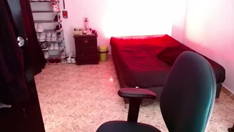 Snapshot of luciifer_hills chatting on December 8, 2024, 7:54 pm luciifer_hills online show from December 8, 2024, 7:54 pm