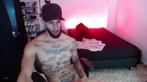 Snapshot of luciifer_hills chatting on December 23, 2024, 5:32 pm luciifer_hills online show from December 23, 2024, 5:32 pm