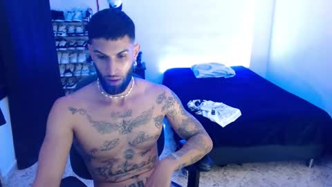 Snapshot of luciifer_hills chatting on December 31, 2024, 5:40 pm luciifer_hills online show from December 31, 2024, 5:40 pm