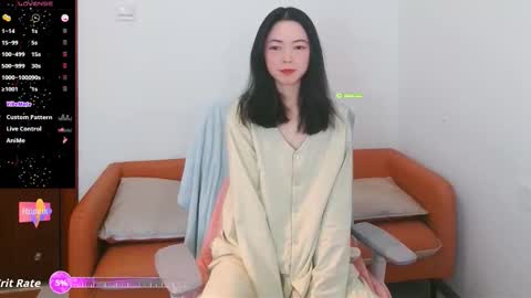 Snapshot of luckrose chatting on February 2, 2026, 2:32 am Jinn online show from February 2, 2026, 2:32 am