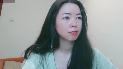 Snapshot of luckrose chatting on February 28, 2026, 5:19 am Jinn online show from February 28, 2026, 5:19 am