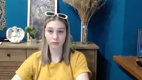 Snapshot of lucky_barbie chatting on May 6, 2026, 1:49 pm Grace online show from May 6, 2026, 1:49 pm