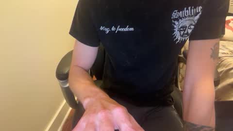 Snapshot of lucky_bme chatting on February 20, 2026, 6:19 am lucky_bme online show from February 20, 2026, 6:19 am