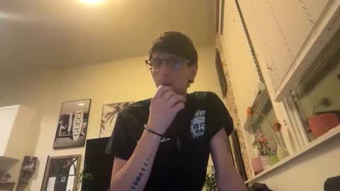 Snapshot of lucky_bme chatting on February 25, 2026, 12:42 am lucky_bme online show from February 25, 2026, 12:42 am