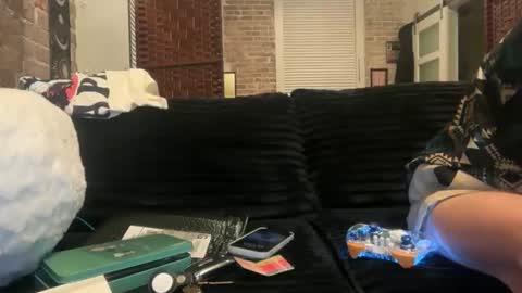 lucky_bme online show from March 14, 2026, 2:06 am