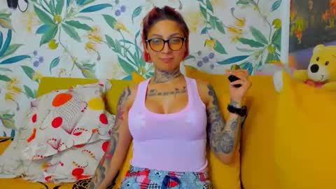 Snapshot of lucky_denizz chatting on February 1, 2026, 8:29 pm lucky_denizz online show from February 1, 2026, 8:29 pm