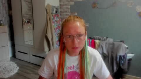 Snapshot of lucky_licky20 chatting on October 17, 2025, 2:26 am lucky_licky20 online show from October 17, 2025, 2:26 am