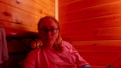 lucky_licky20 online show from July 18, 2026, 1:21 am