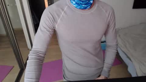 Snapshot of lucky_swimmer chatting on October 30, 2025, 3:35 pm Iron Jhon online show from October 30, 2025, 3:35 pm